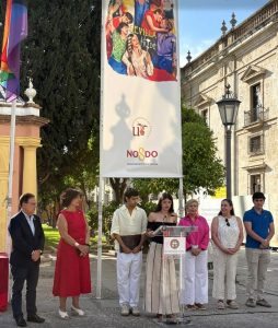 Izada de la bandera del orgullo en el rectorado, 26 de junio 2026